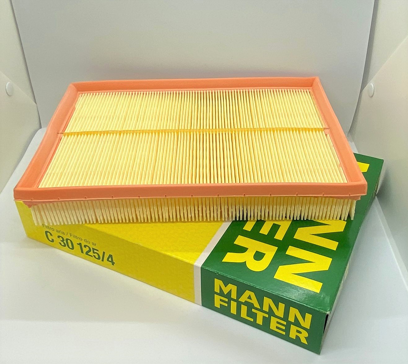 Original MANN-FILTER Luftfilter Motorfilter Air Filter für Opel C30125/4